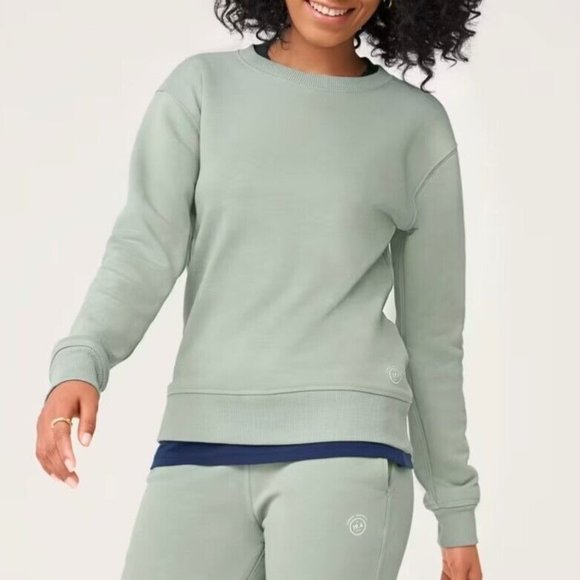 Allbirds R&R Sweatshirt‎ in Hazy Pine Green - Picture 1 of 6